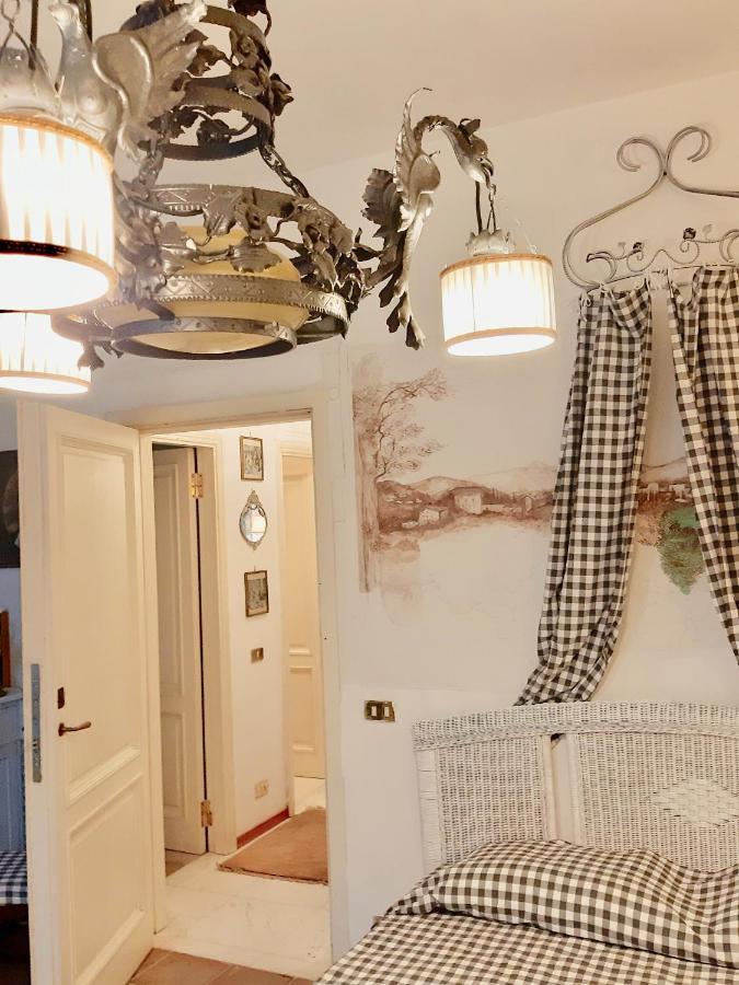 La Villa Bianca - Appartamento In Villa Sesto Fiorentino Bagian luar foto